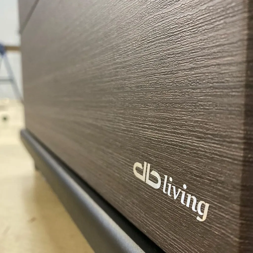 imgi 18 Moebelfolierung Wuerzburg db Living 18